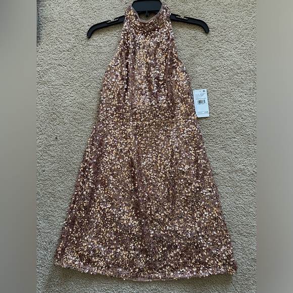 ๐NWT Liv Foster bronze sequin halter dress - Picture 2 of 3